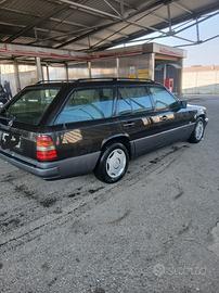 mercedes  W124 TE station wagon