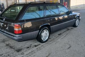 mercedes  W124 TE station wagon