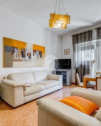 2 LOCALI A ROMA