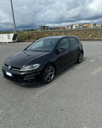 Volkswagen Golf 7.5 R-Line