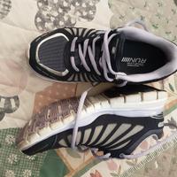 scarpe ginnastica