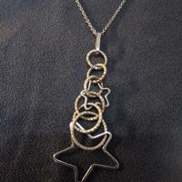 Collana con ciondolo stelline