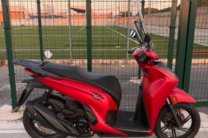 Honda Sh 350 sporty ym 2026