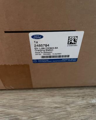 Colonnina di ricarica auto elettrica (FORD)