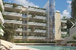 Attico nuova costruzione con piscina e palestra