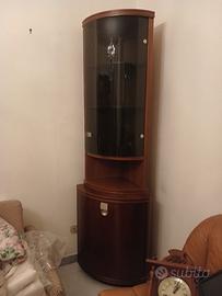angoliera in legno