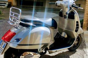 Vespa GTS 250