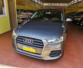 Audi Q3 2.0 TDI 120 CV Business SERVICE AUDI