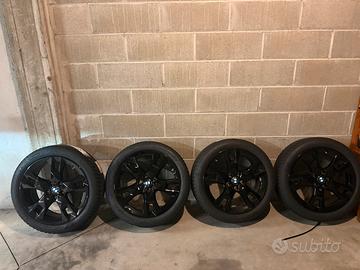 Cerchi in lega originali BMW 195/50r18 Goodyear