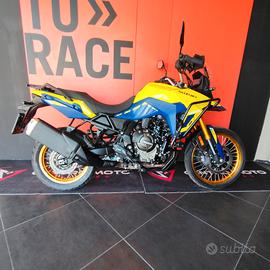 SUZUKI V-STROM 800 DE (2023)