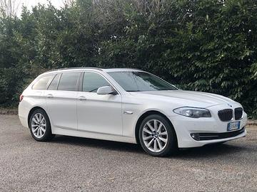 BMW  525d Touring xdrive Luxury