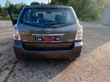 Toyota Corolla Verso 2.2 16V D-4D DPF Sol