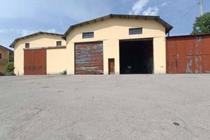Immobile di 205 m² con 1 locale a Baiso