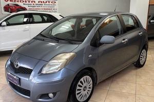 Toyota Yaris 1.4 D-4D DPF 3 porte Sol