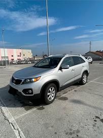 Kia Sorento 4x4 2.2 AWD con Gancio Traino