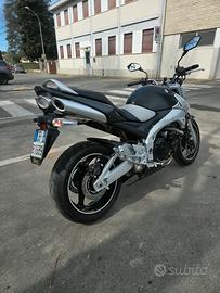 Suzuki GSR 600 - 18 milla km