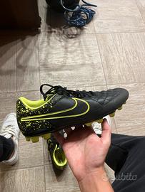 scarpe da calcio nike tiempo