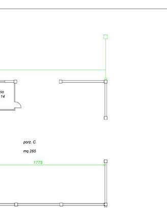 Immobile di 300 m² con 1 locale a Dozza