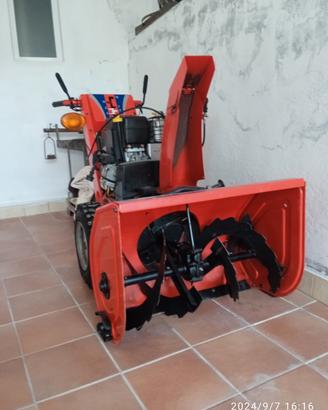 Spazzaneve a turbina semi-nuovo !