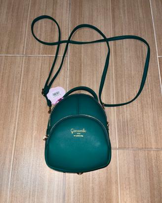 Elegante e giovanile borsetta