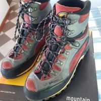 Scarponi montagna LA SPORTIVA