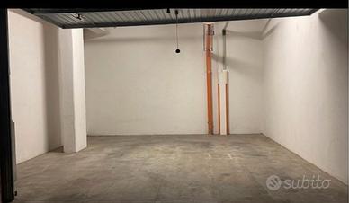 Box doppio auto in via di boccea