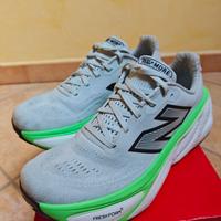 new balance fresh foam more v5  42.5 