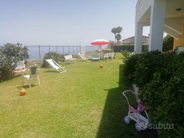 Appartamento in villa sul mare