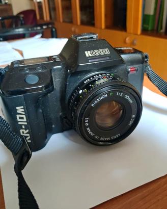RICOH KR-10M CON OBIETTIVO RICOH  50 mm