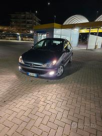 Peugeto  206 NEOPATENTATI