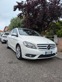MERCEDES classe B 180 d 