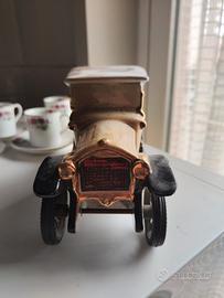 bottiglia vintage Cadillac 1913