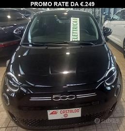 FIAT 500e Berlina 42 kWh Icon +