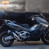 Honda Forza 750 - 2023