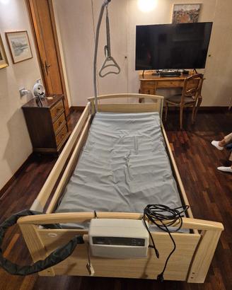 Letto ospedale elettrico + materasso ad aria 165kg