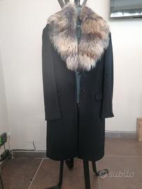 cappotto con collo pelliccia