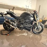 Ducati Streetfighter 848 Dark Termignoni, Carbonio
