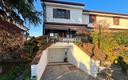 splendida-villa-schiera-di-testa-