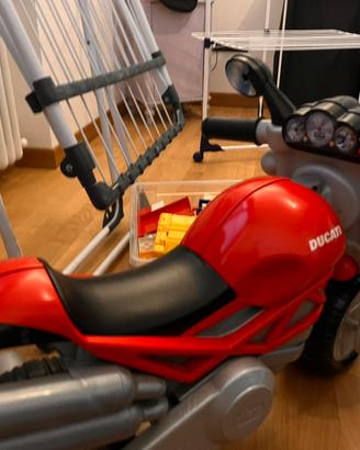 Moto giocattolo Ducati