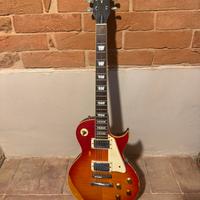 Chitarra eletticra vintage v100 come nuova