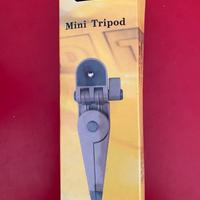 Mini tripod