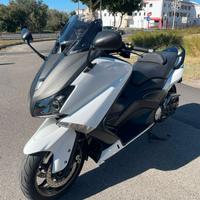 Yamaha TMAX 530
