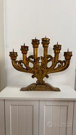 Antico candelabro legno e foglia oro