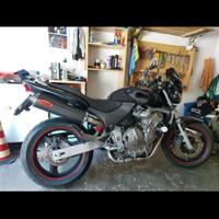 Honda hornet 600