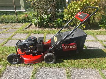 Tosaerba professionale TORO