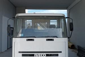 Camion Iveco 80e15