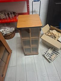 Mobiletto porta CD/DVD con ante in vetro 