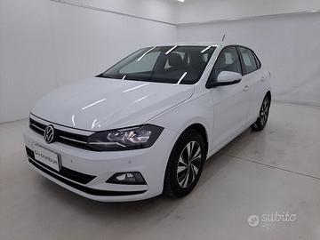 Volkswagen Polo Comfortline BR821902 1.0 Metano 90