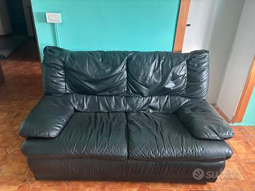 Divano in pelle nera 2 posti