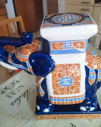 Elefante Portapiante in Ceramica Smaltata – Vintag